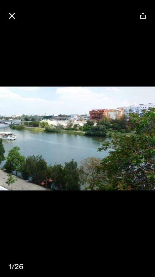 Sweet Triana Apartment เซบีญา ภายนอก รูปภาพ