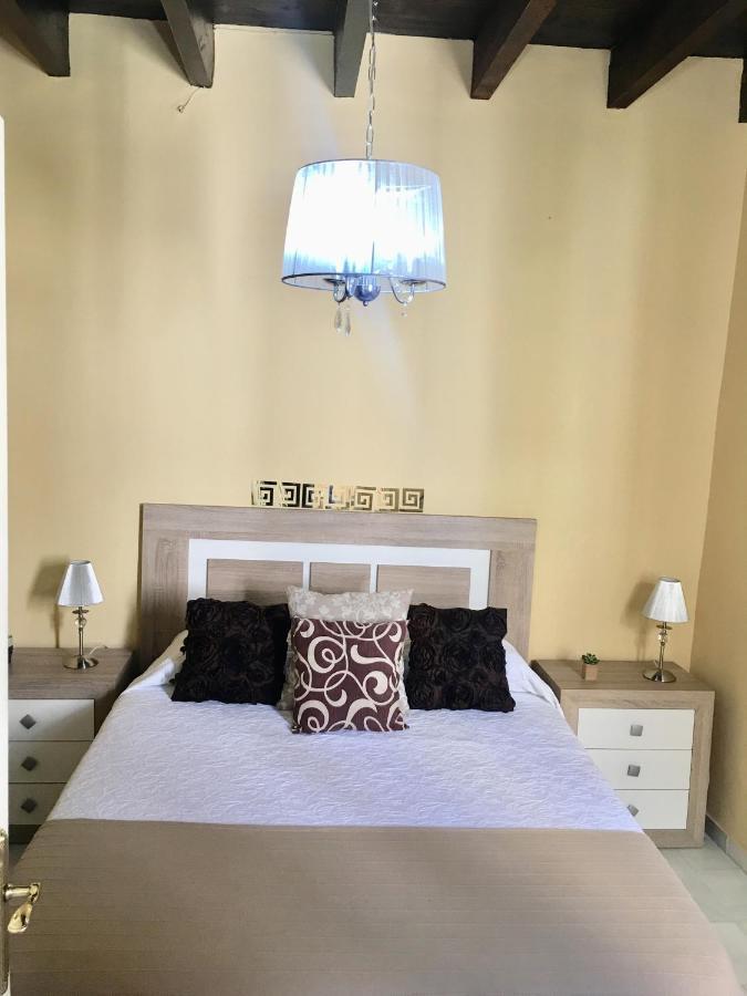 Sweet Triana Apartment เซบีญา ภายนอก รูปภาพ